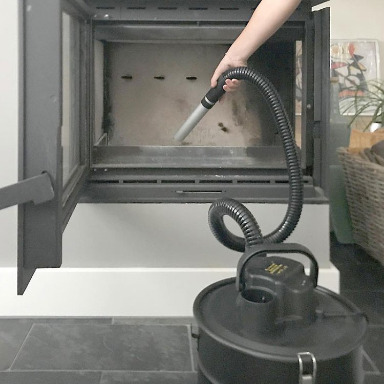 Nedis VCAC118BK 233-1349 Σκούπα Στάχτης Μαύρο 18L 800W